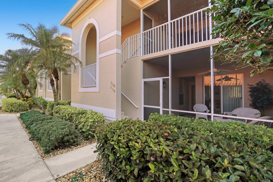 2810 Cypress Trace Cir #2116, Naples, FL 34119