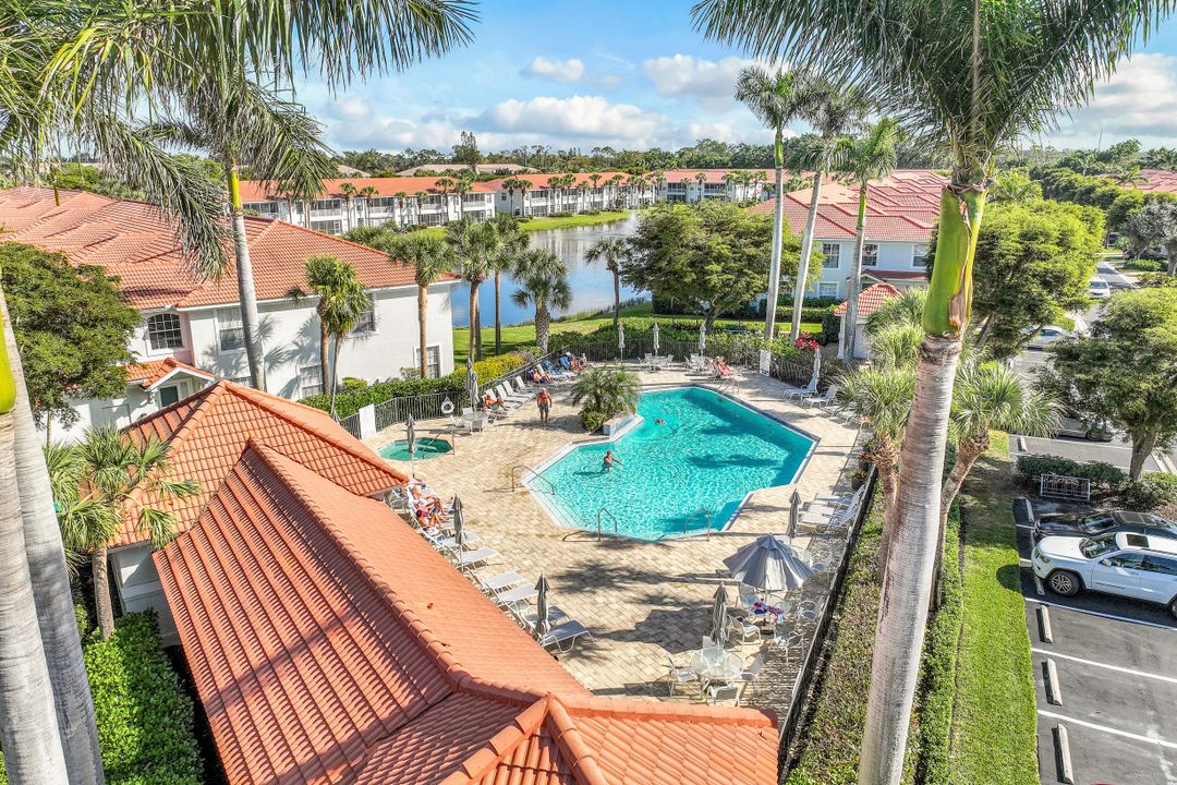 2180 Arielle Dr #804, Naples, FL 34109