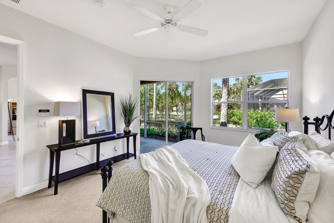 6104 Highwood Park Ln, Naples, FL 34110