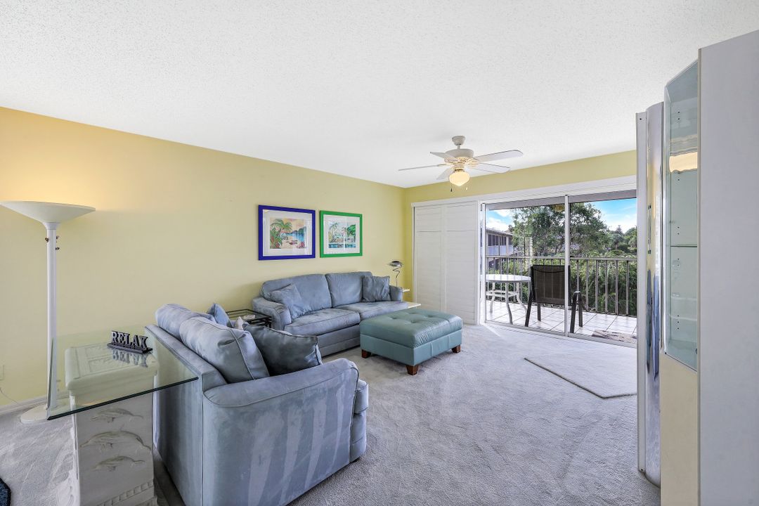1250 Yesica Ann Cir #E201, Naples, FL 34110