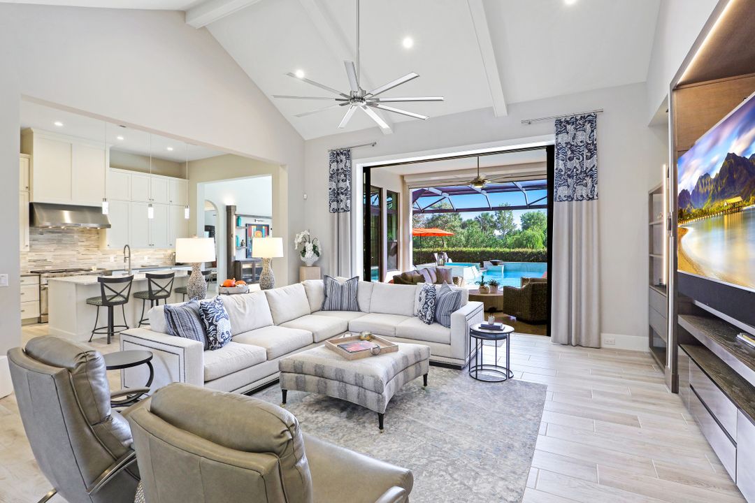 3244 Tavolara Ln, Naples, FL 34114