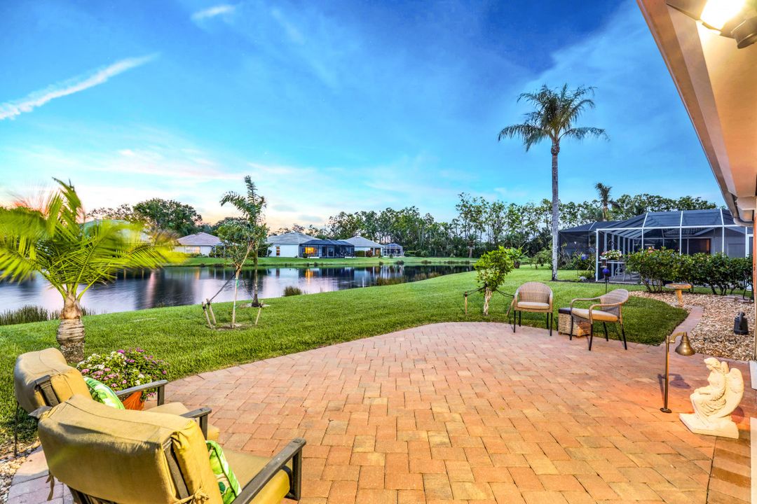 25670 Springtide Ct, Bonita Springs, FL 34135