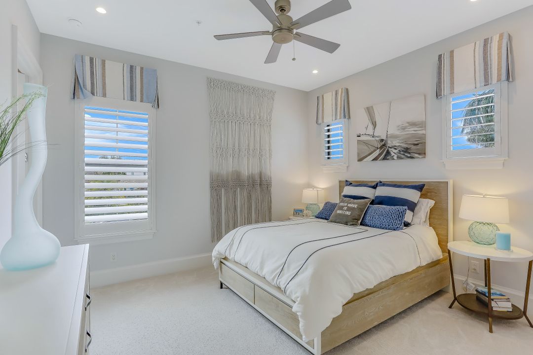 16394 Corsica Way #1-202, Naples, FL 34110