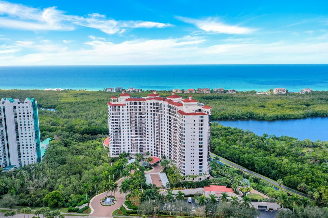 7575 Pelican Bay Blvd #1705, Naples, FL 34108