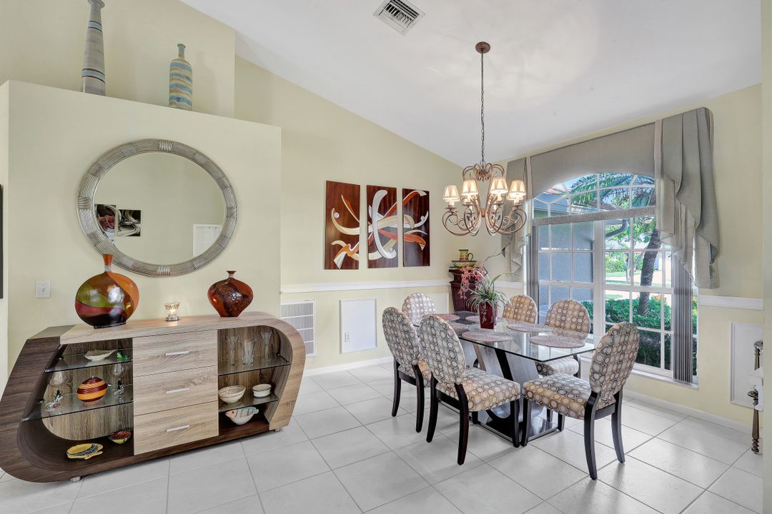 1922 Cape Coral Pkwy W, Cape Coral, FL 33914