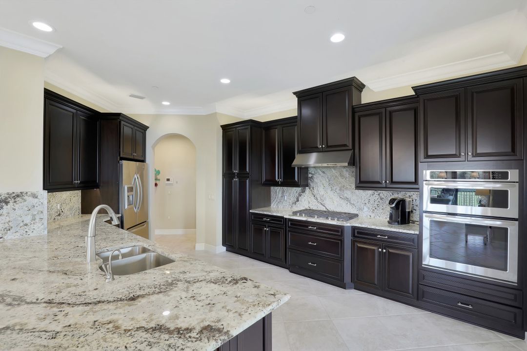 4741 Via Del Corso Ln #201, Bonita Springs, FL 34134