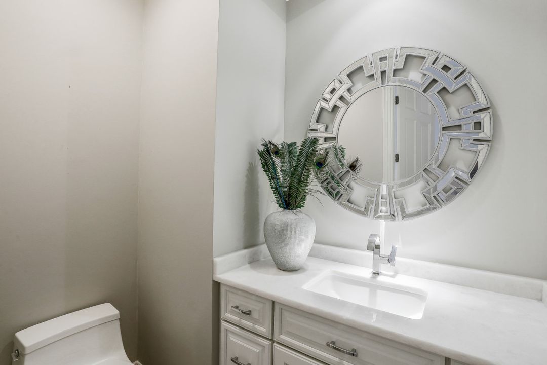 107 Colonade Cir #103, Naples, FL 34103