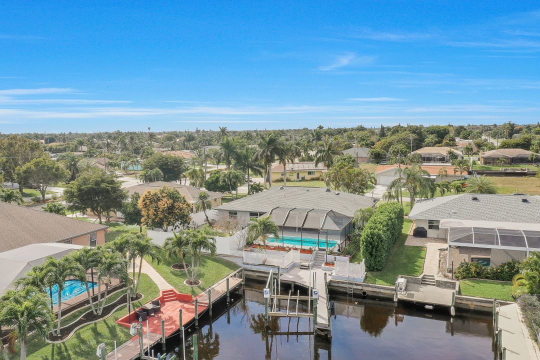 2929 SE 20th Ave, Cape Coral, FL 33904