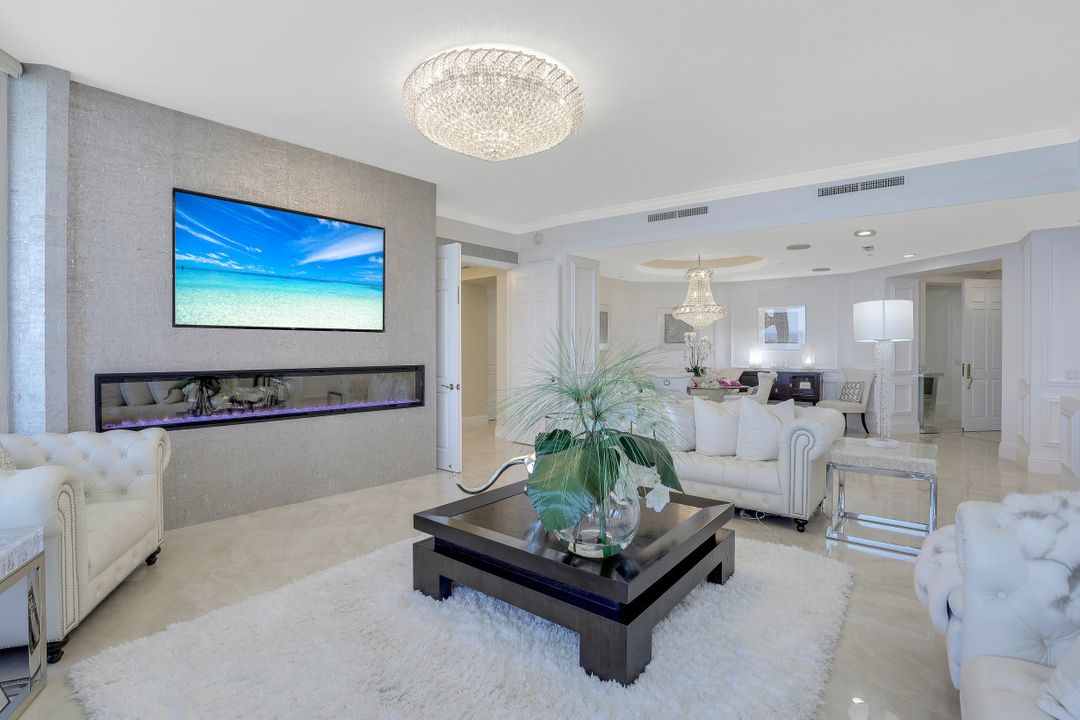 940 Cape Marco Dr #1904, Marco Island, FL 34145