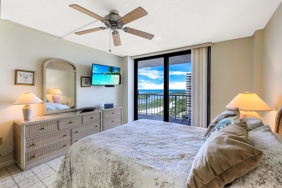 320 Seaview Ct #1210, Marco Island, FL 34145