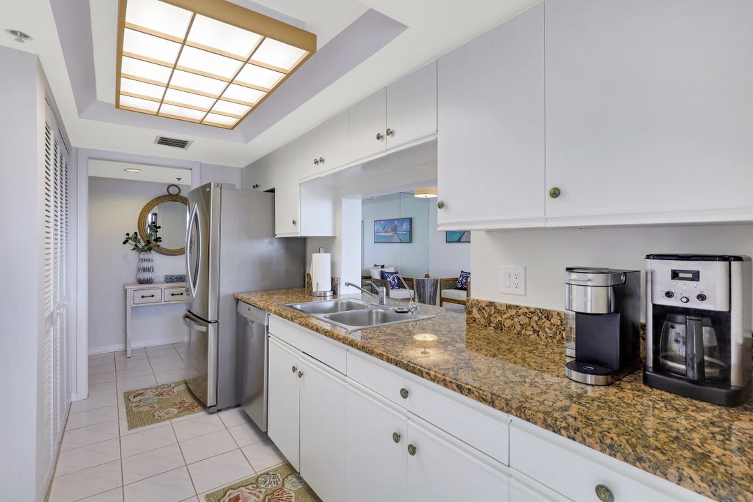 5501 Heron Point Dr #1201, Naples, FL 34108