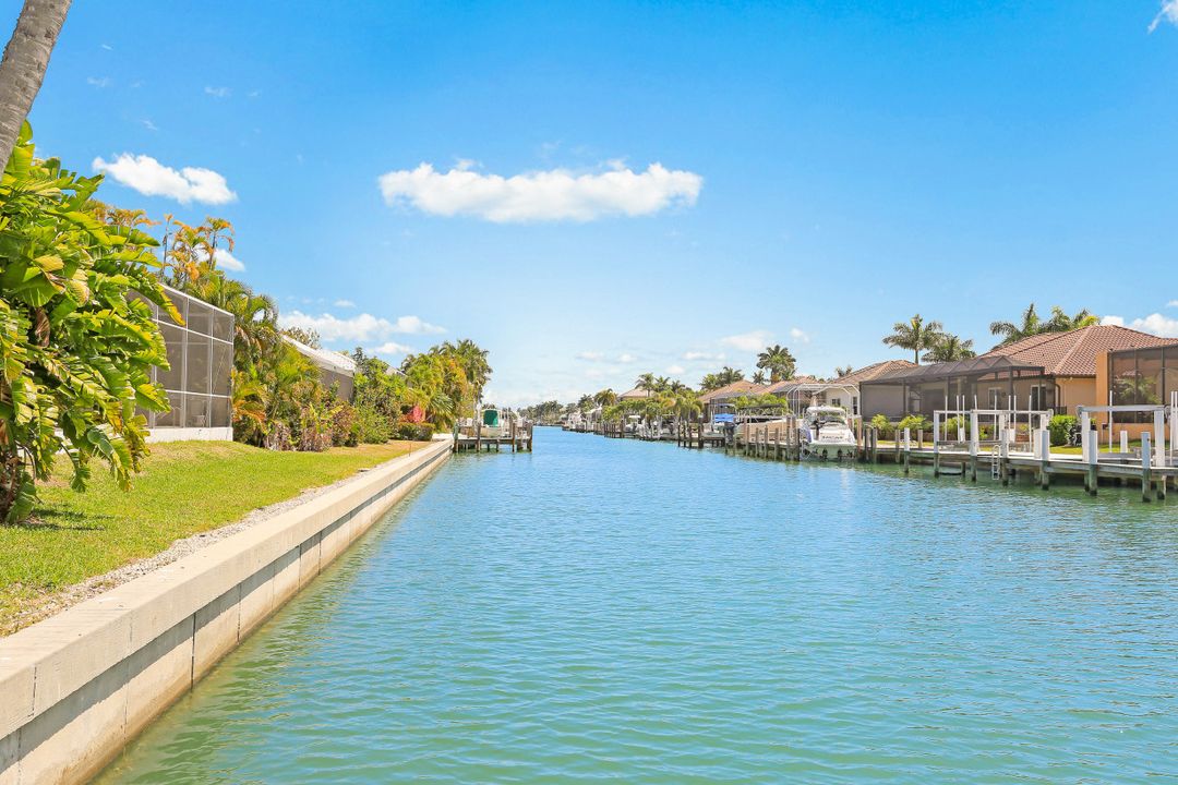 1160 Marlin Ct, Marco Island, FL 34145