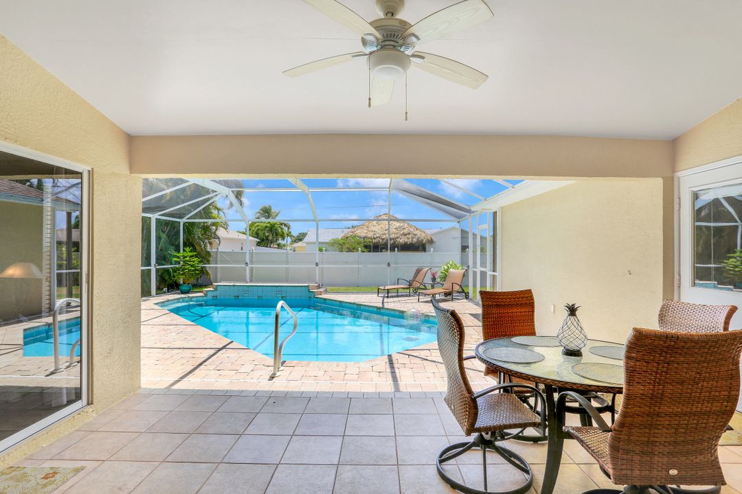 4137 SW 10th Ave, Cape Coral, FL 33914