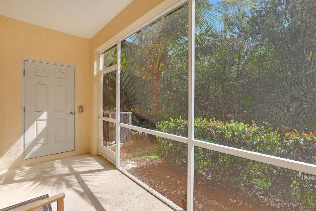 10260 Via Colomba Circle, Fort Myers, FL 33966