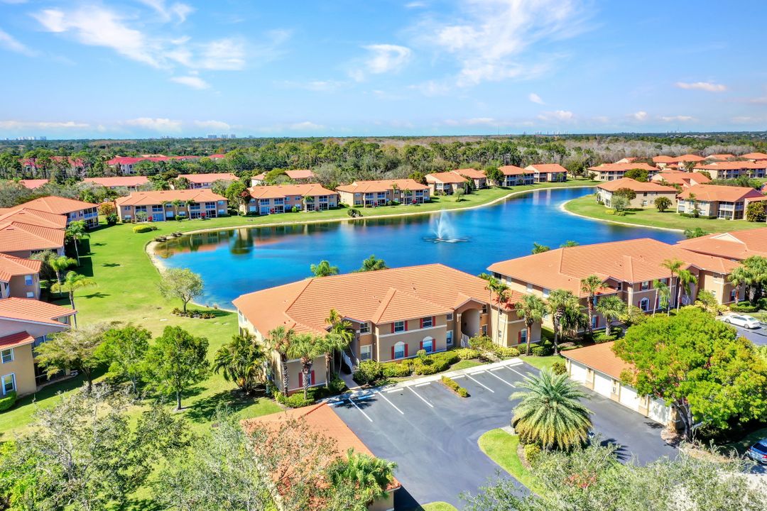 6940 Huntington Lakes Cir #202, Naples, FL 34119