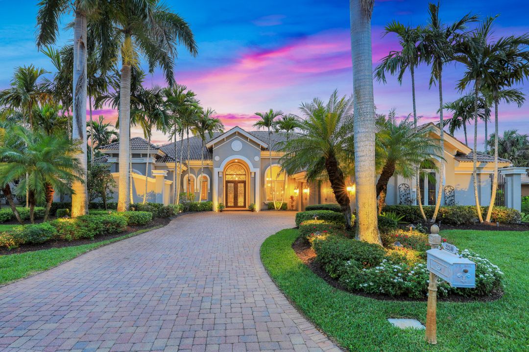 22240 Wood Run Ct, Bonita Springs, FL 34135