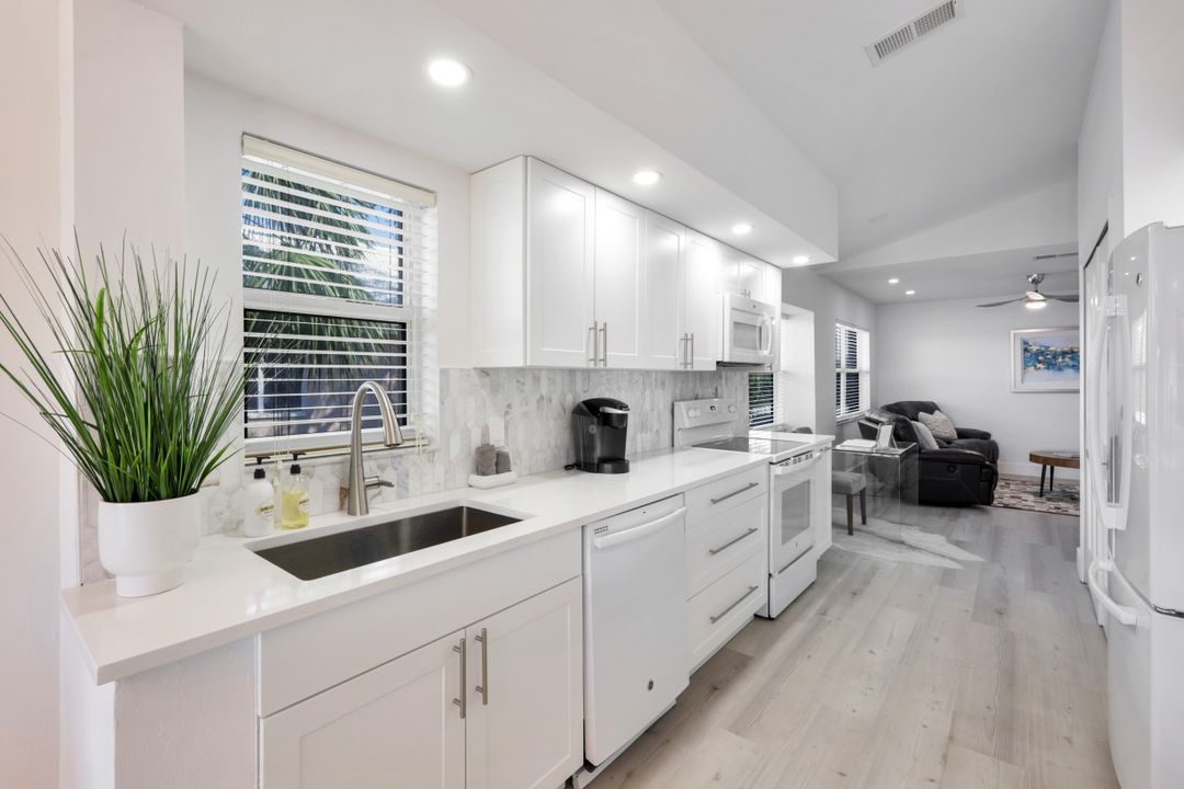 28622 Starboard Passage Way #building P, #202, Bonita Springs, FL 34134