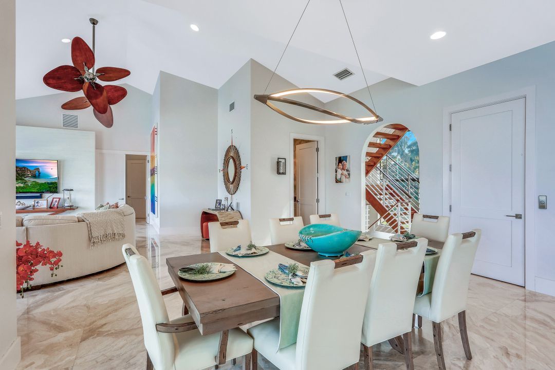 495 Thorpe Ct, Marco Island, FL 34145