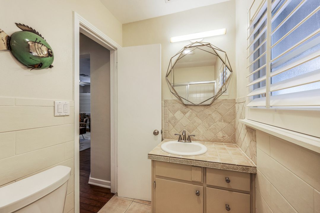 27285 Rio Vista Cir, Bonita Springs, FL 34135