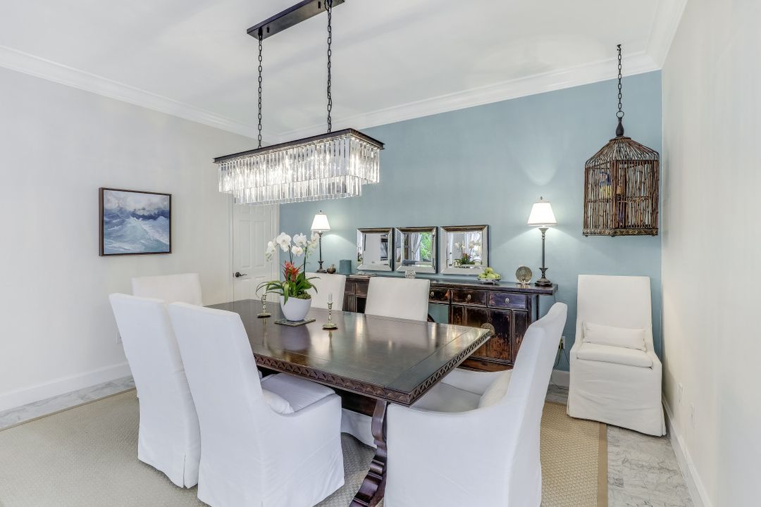 868 4th St S #11, Naples, FL 34102