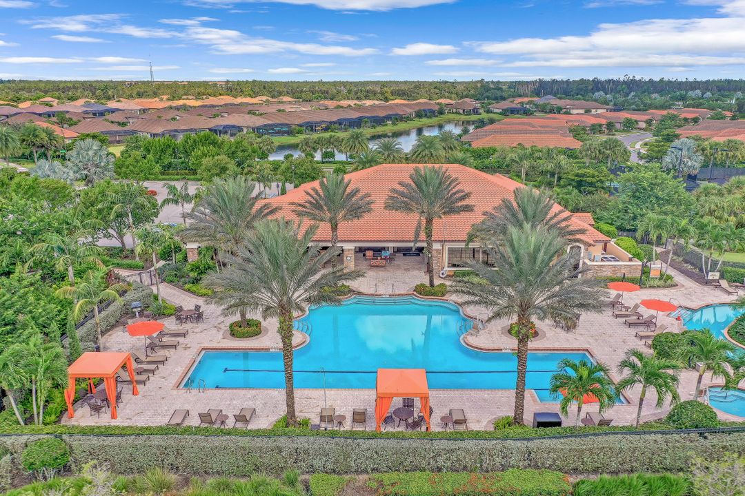 8199 Lucello Terrace N, Naples, FL 34114