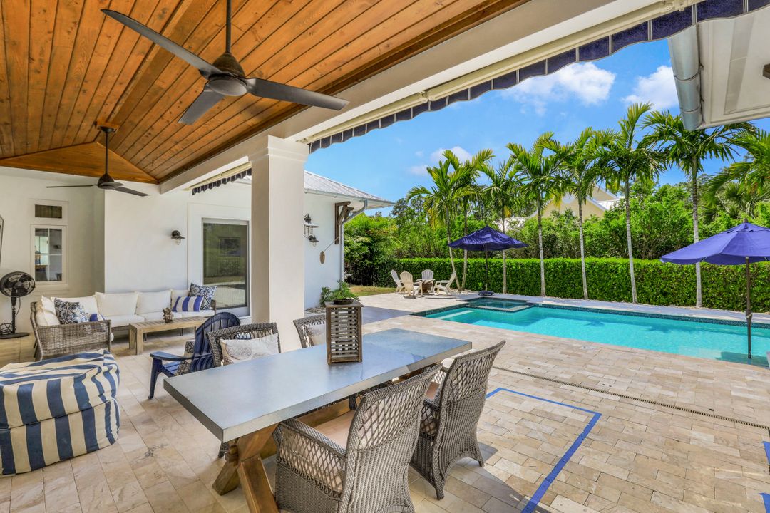 6730 Daniels Rd, Naples, FL 34109