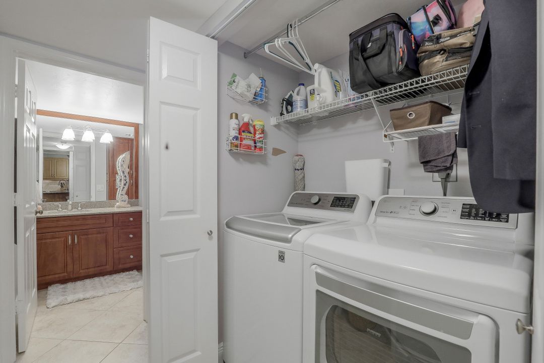 991 N Barfield Dr #206, Marco Island, FL 34145