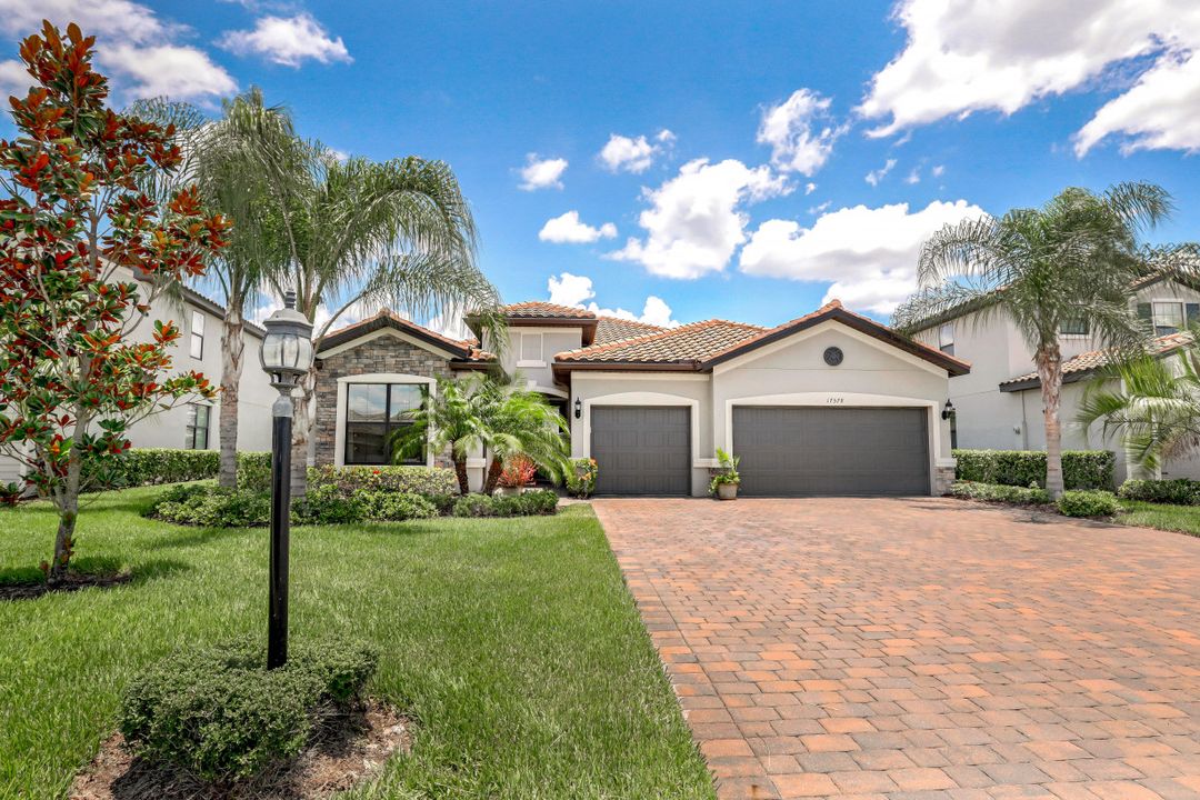 17578 Elkgrove Ln, Estero, FL 33928