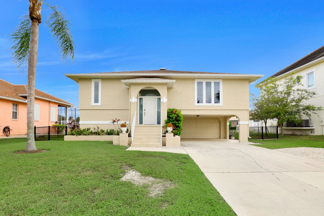 1642 Rainbow Ct, Marco Island, FL 34145