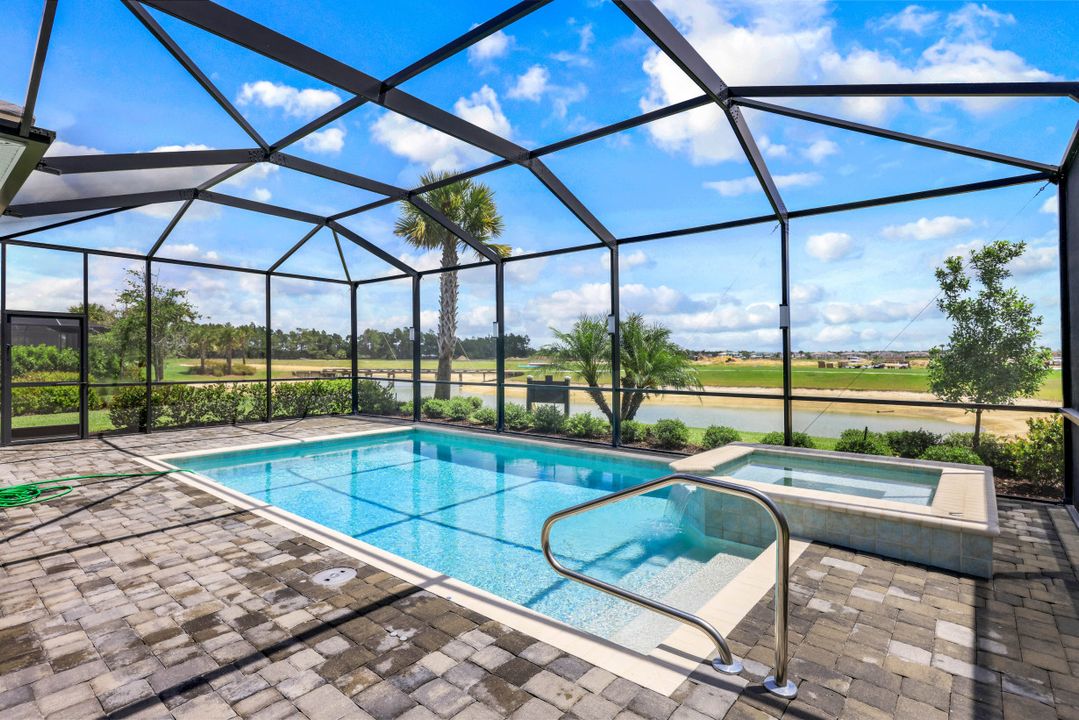 15991 Leaning Pine Ln, Punta Gorda, FL 33982