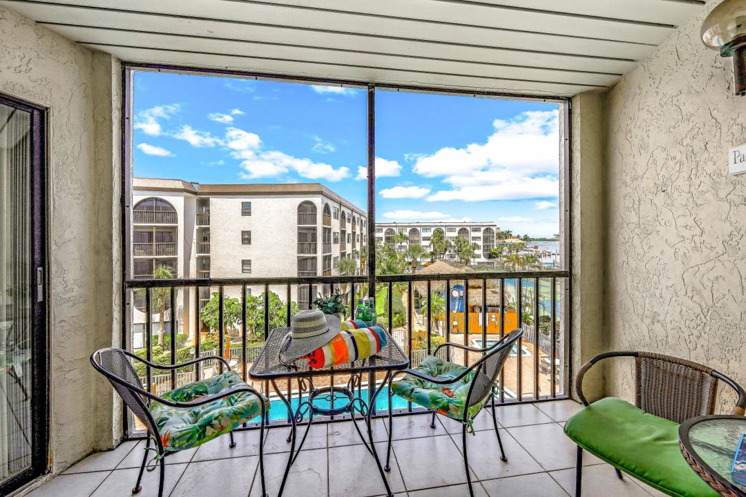 1007 Anglers Cove #J-404, Marco Island, FL 34145