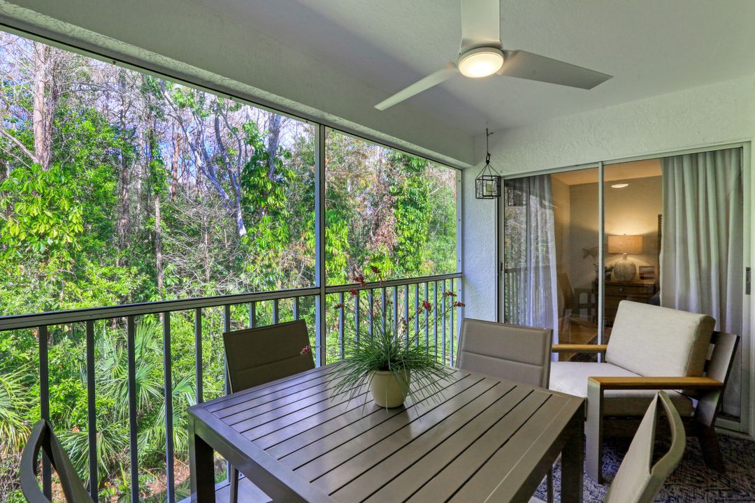 773 Wiggins Lake Dr #204, Naples, FL 34110