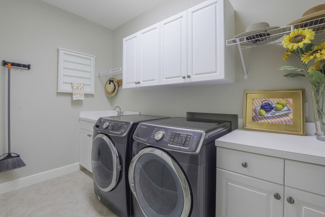 2090 W First St #2508, Fort Myers, FL 33901