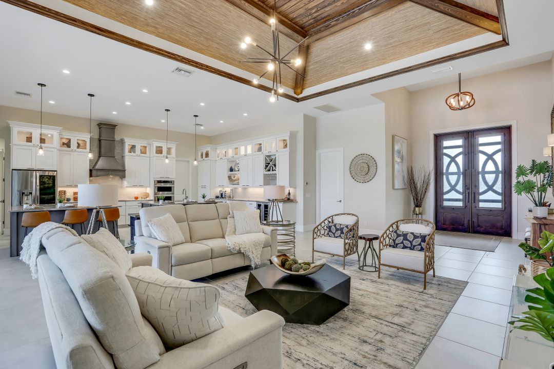 3236 Surfside Blvd, Cape Coral, FL 33914