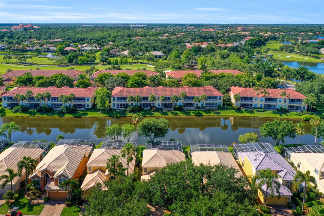 1968 Timarron Way, Naples, FL 34109