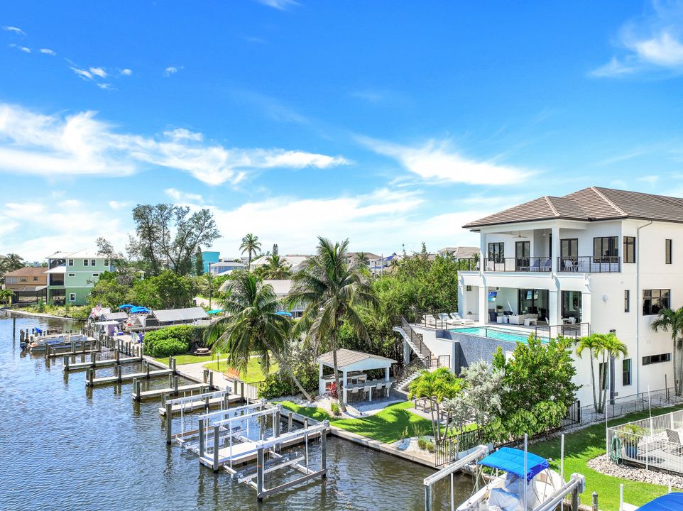 26385 Hickory Blvd, Bonita Springs, FL 34134