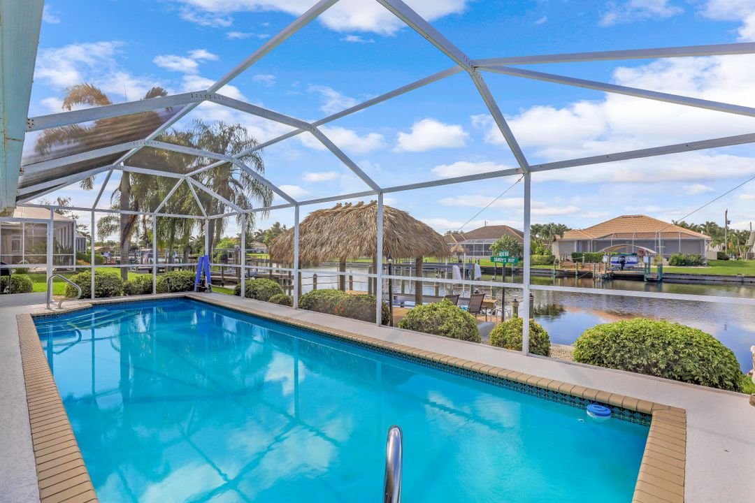 2700 SW 36th Ln, Cape Coral, FL 33914