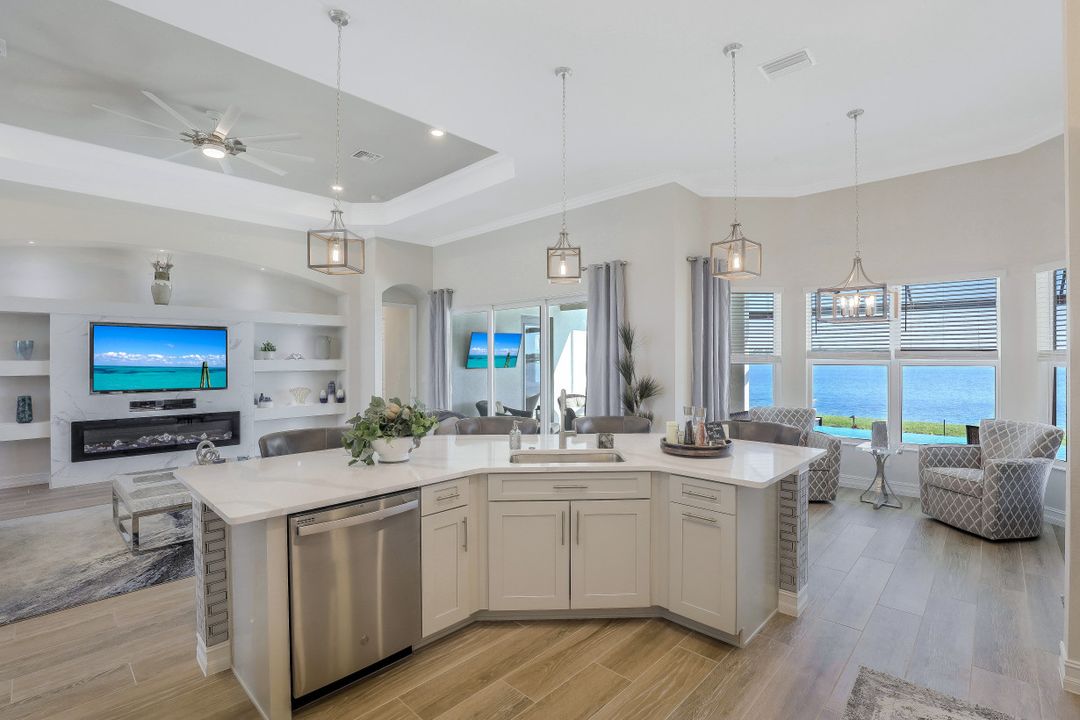 14408 Blue Bay Cir, Miromar Lakes, FL 33913