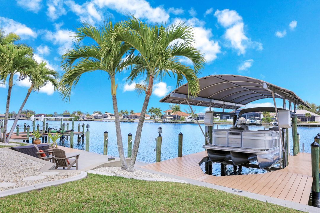 3437 Ceitus Pkwy, Cape Coral, FL 33991