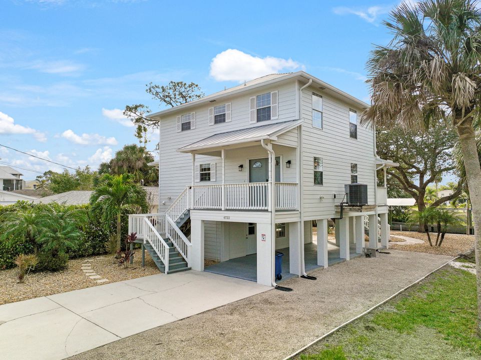 4733 Spring Creek Dr, Bonita Springs, FL 34134