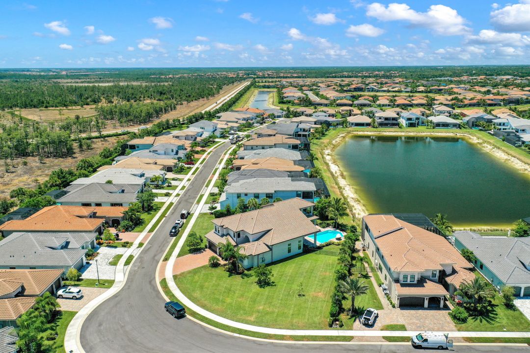 4600 Azalea Dr, Naples, FL 34119