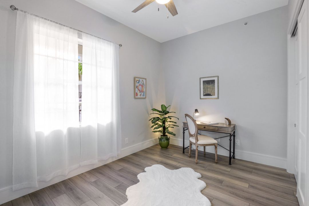 835 Bentwater Cir #103, Naples, FL 34108