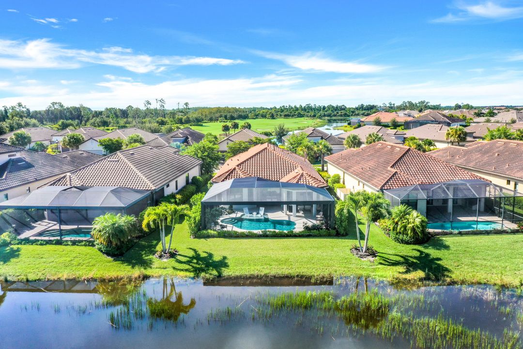 9155 Trivoli Ter, Naples, FL 34119