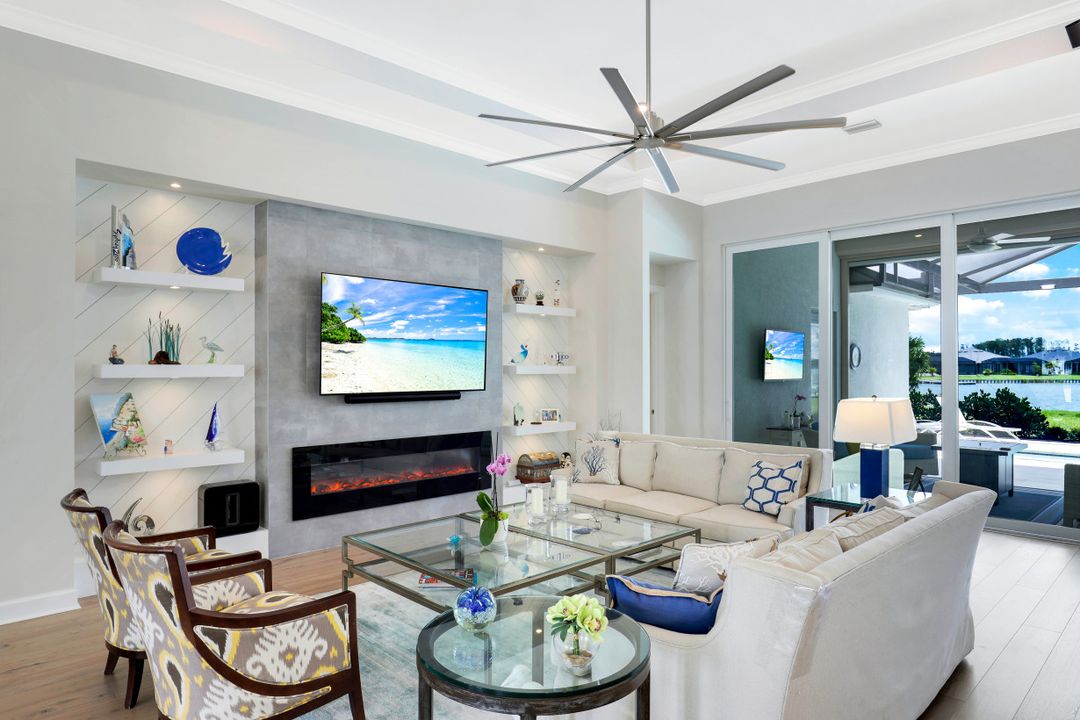 18389 WildBlue Blvd, Fort Myers, FL 33913