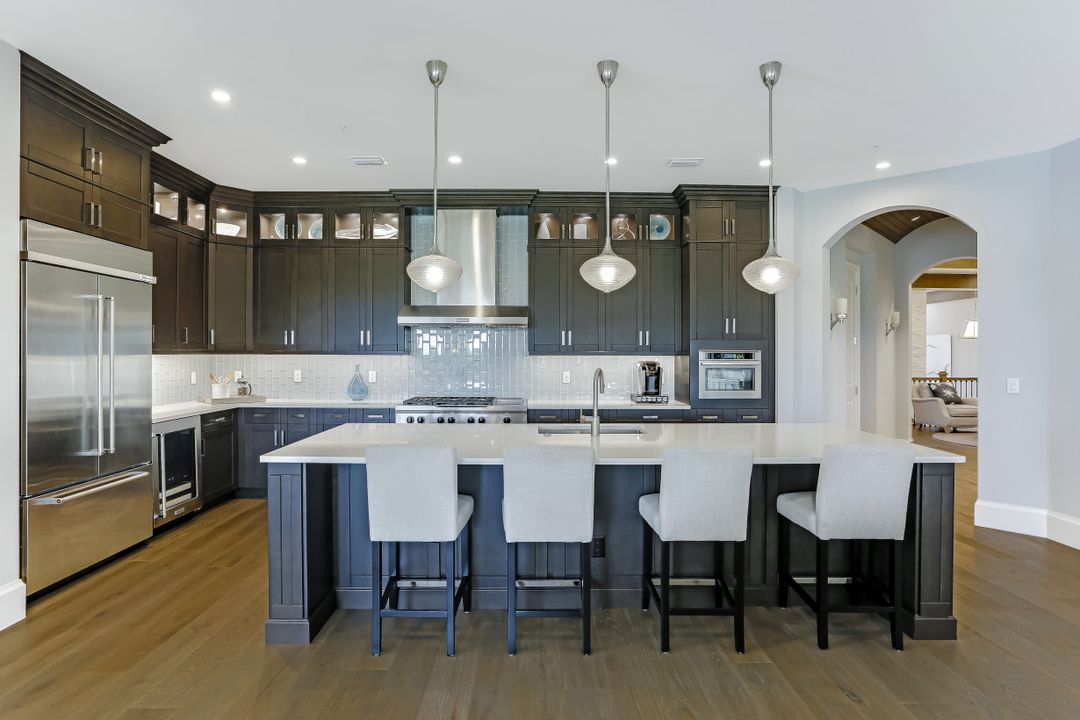 16394 Corsica Way #1-202, Naples, FL 34110