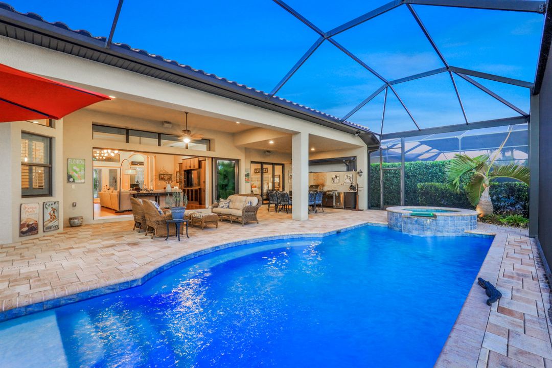 10565 Espanola Dr, Bonita Springs, FL 34135