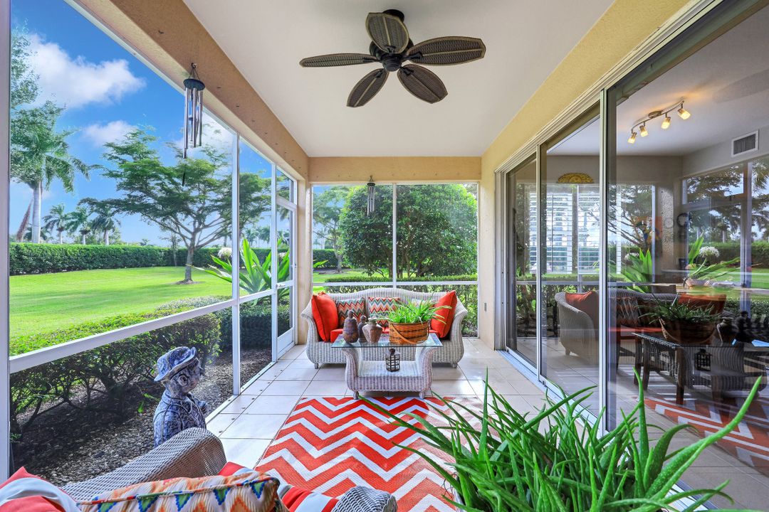 6864 Ascot Dr #102, Naples, FL 34113