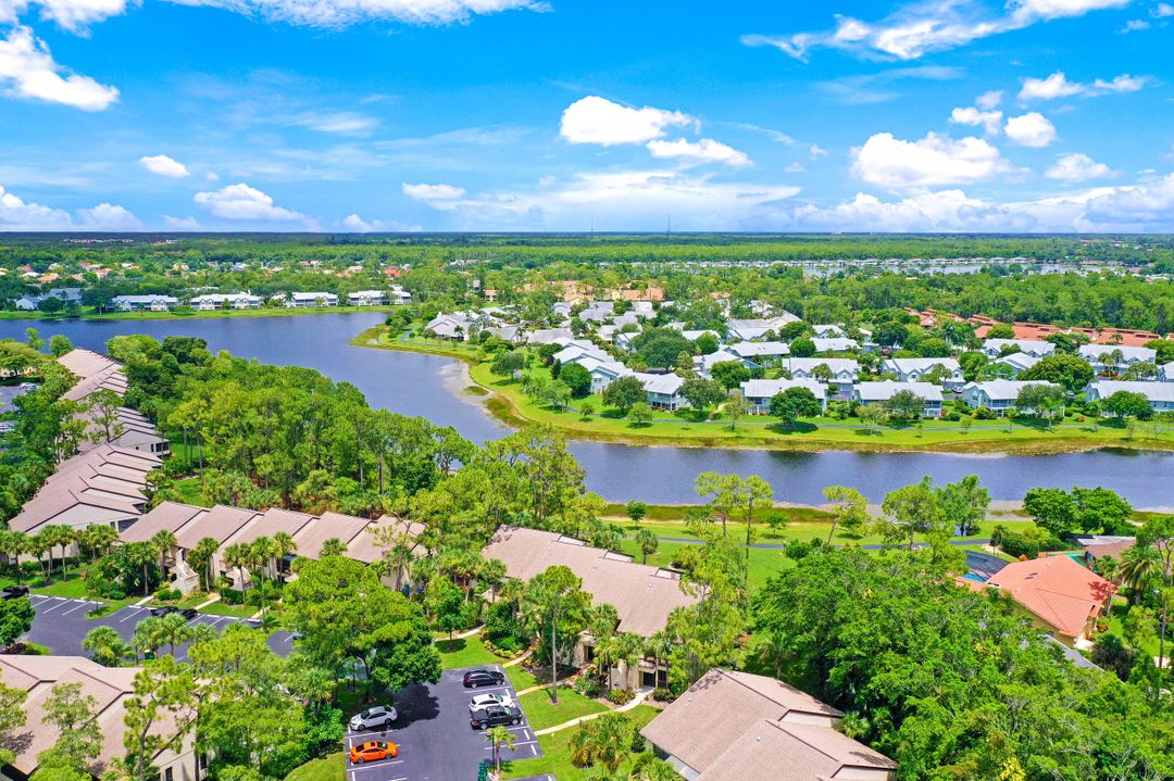 1812 Kings Lake Blvd #103, Naples, FL 34112