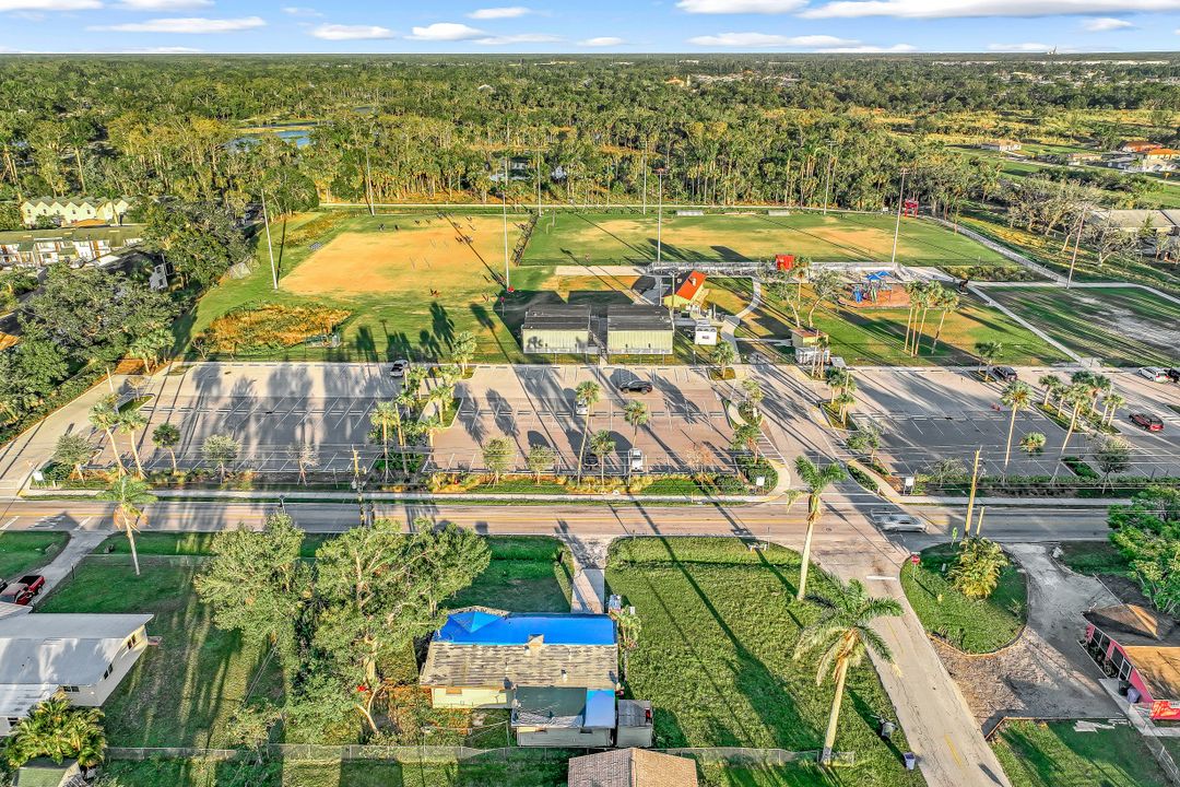 926 Marsh Ave, Fort Myers, FL 33905