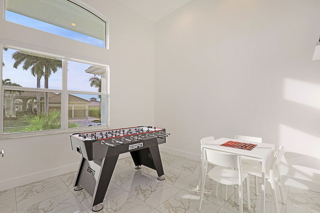 445 River Ct, Marco Island, FL 34145